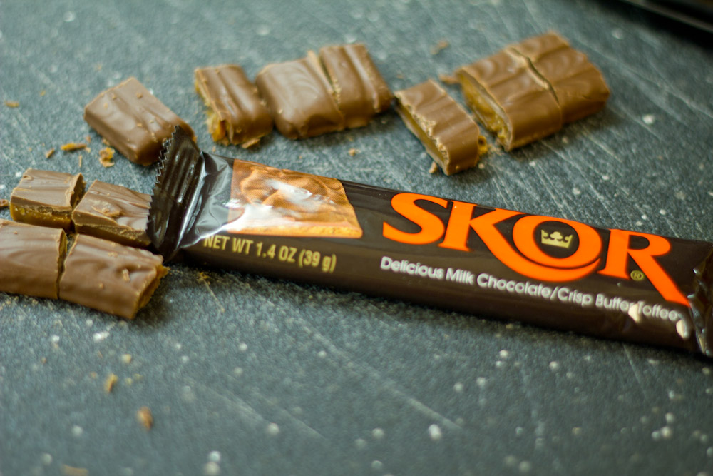 Mellow Pomelo » Starbucks’ Toffee Almond Bars